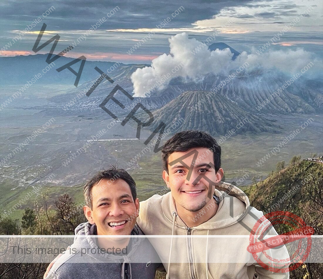 Mount Bromo Panorama Tour: 1-Day Package from Surabaya or Malang